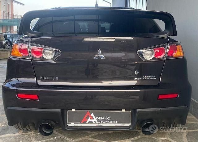Usata Mitsubishi Lancer Evolution 295 CV (216 kW) 2010 Nero Berlina