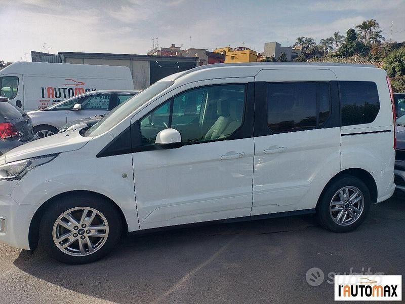 Usata Ford Tourneo Connect 120 CV (88 kW) 2020 Bianco Monovolume