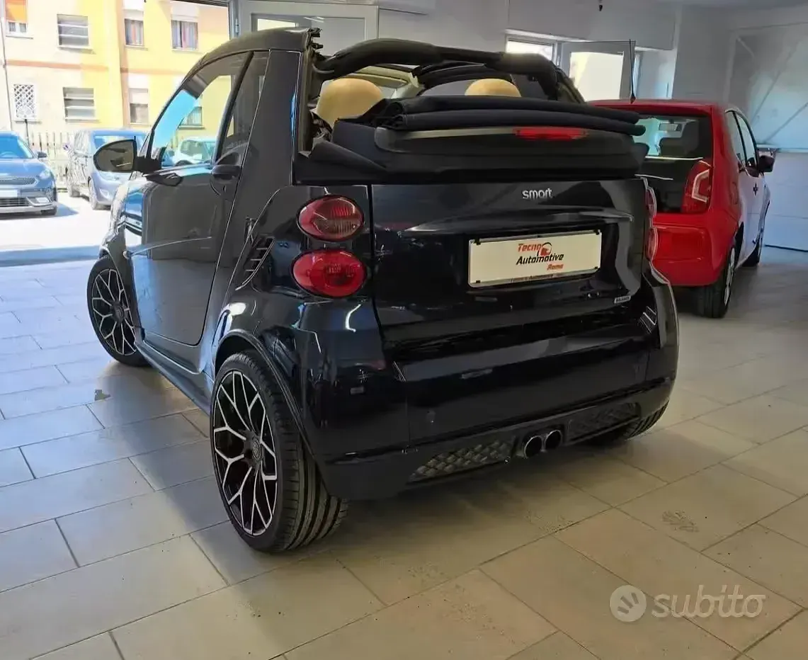 Usata Smart ForTwo Cabrio Brabus Xclusive 102 CV (75 kW) 2011 Blu notte metallizzato Cabrio