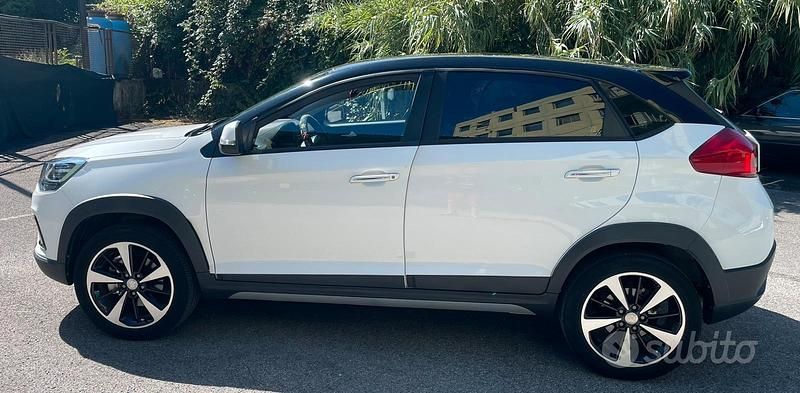 Usata DR DR 3.0 106 CV (77 kW) 2022 Bianco SUV