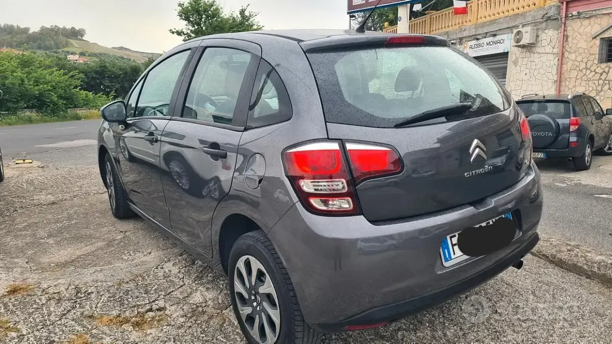 Usata Citroën C3 Live 82 CV (60 kW) 2016 Blu Berlina