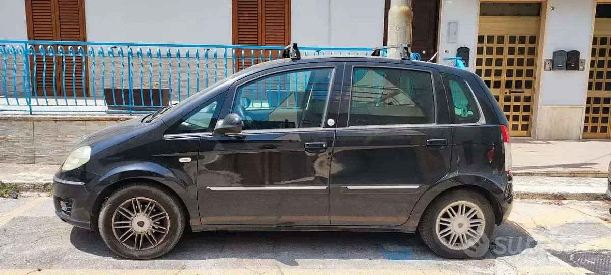 Usata Lancia Musa 77 CV (56 kW) 2010 Nero Monovolume