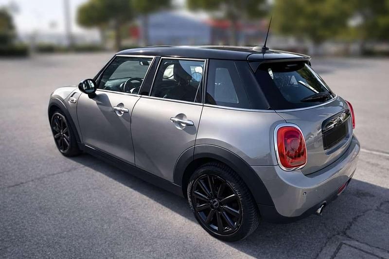 Käytetty Mini Cooper D 116 HP (85 kW) 2017 Nessuno Viistoperä
