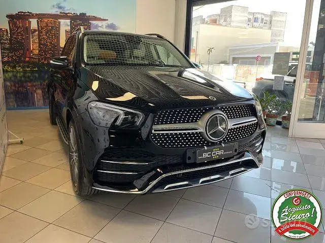 Usata Mercedes GLE300 Premium 272 CV (200 kW) 2023 Nero SUV