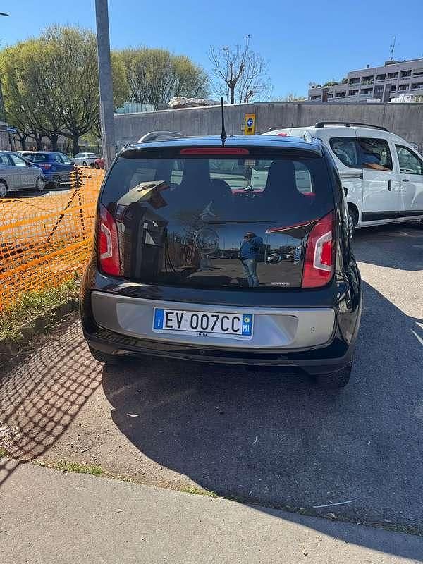 Usata VW up! 75 CV (55 kW) 2014 Utilitaria