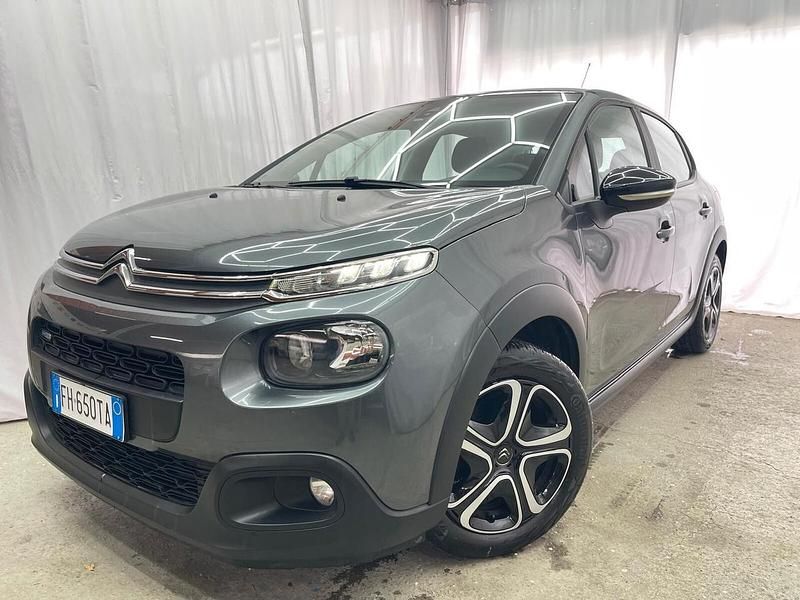 Grigio Usata 2017 Citroën C3 Feel Tre volumi | 8900 € (Buon prezzo) - Immagine 1/4