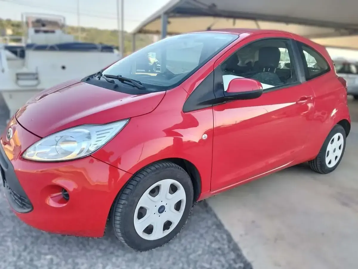 Usata Ford Ka Individual 69 CV (50 kW) 2016 Rosso Utilitaria