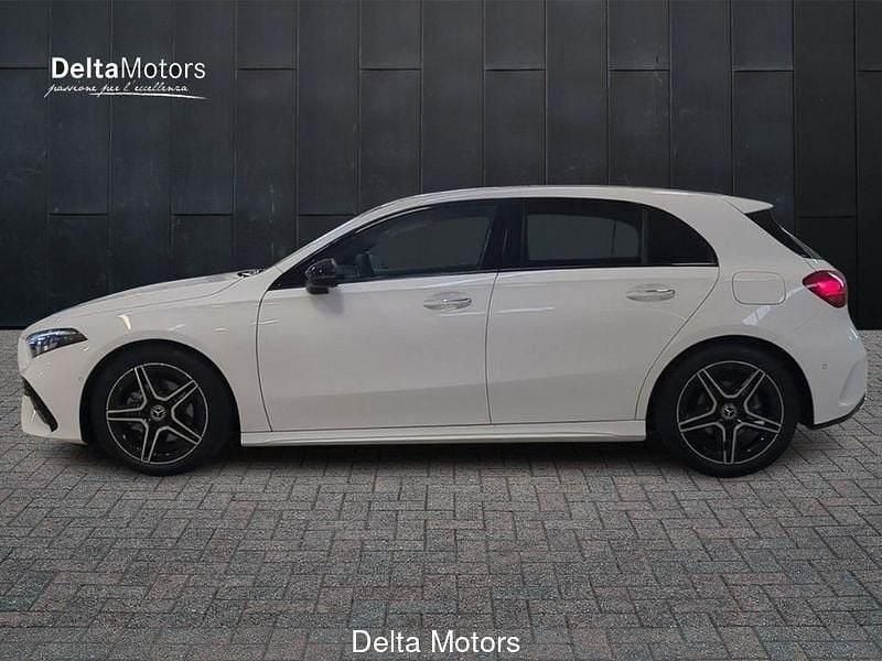 Nuova Mercedes A180 AMG line 116 CV (85 kW) 2026 Nero Berlina