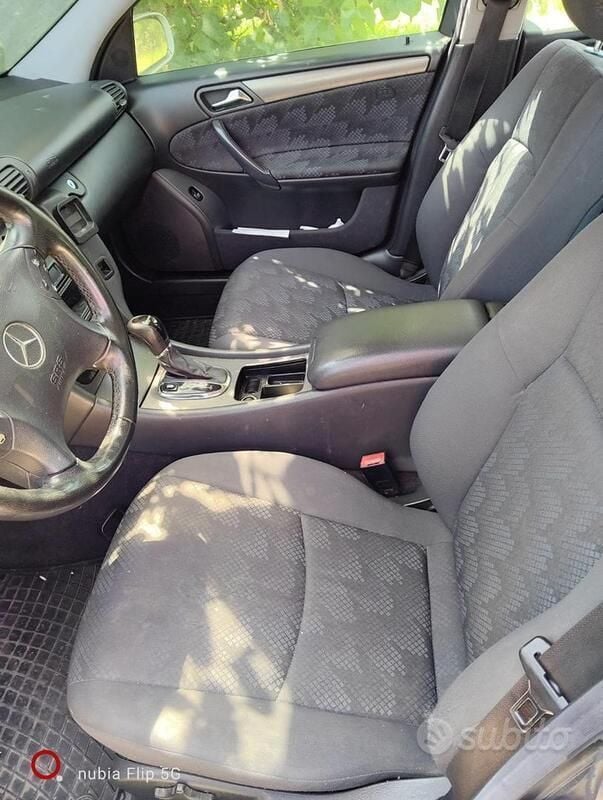Usata Mercedes C200 116 CV (85 kW) 2002 Grigio Station wagon