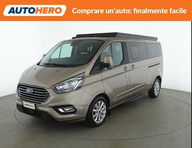 Usata Ford Tourneo Titanium 185 CV (136 kW) 2020 Oro Monovolume