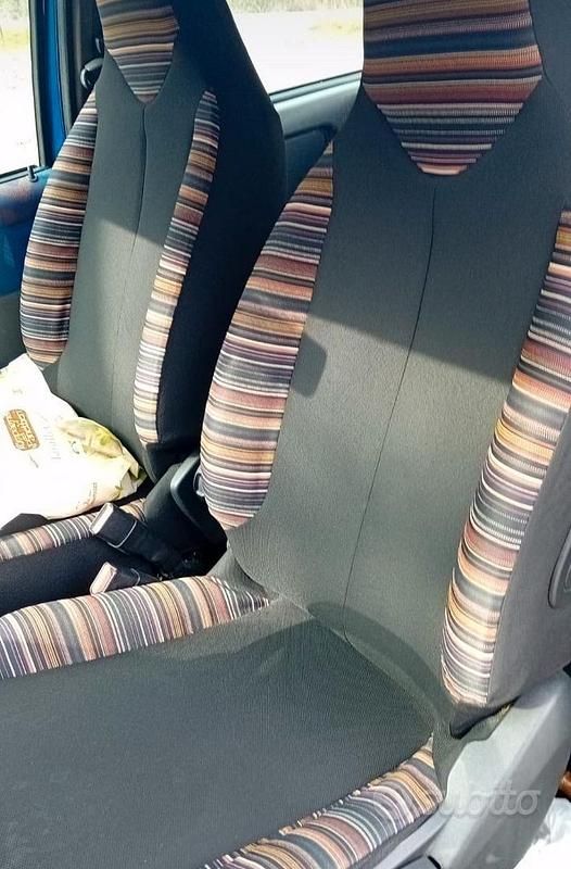 Usata Fiat Punto 1999 Blu Utilitaria