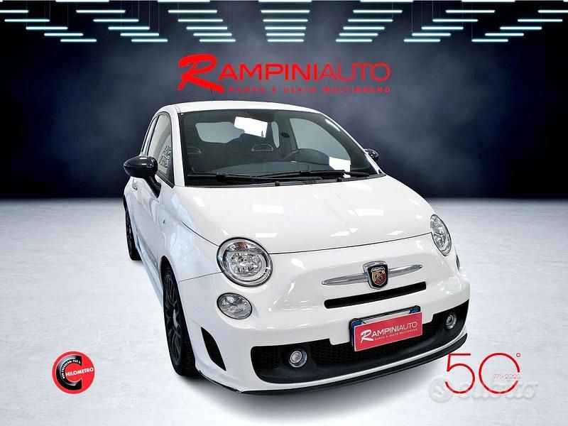Usata Abarth 500 Custom 140 CV (102 kW) 2014 Bianco Utilitaria
