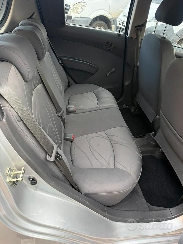 Usata Chevrolet Spark LS 68 CV (50 kW) 2012 Grigio Utilitaria