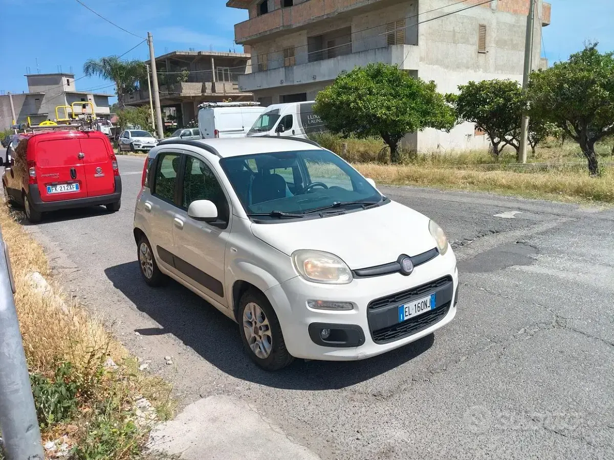 Usata Fiat Panda 75 CV (55 kW) 2012 Bianco Utilitaria