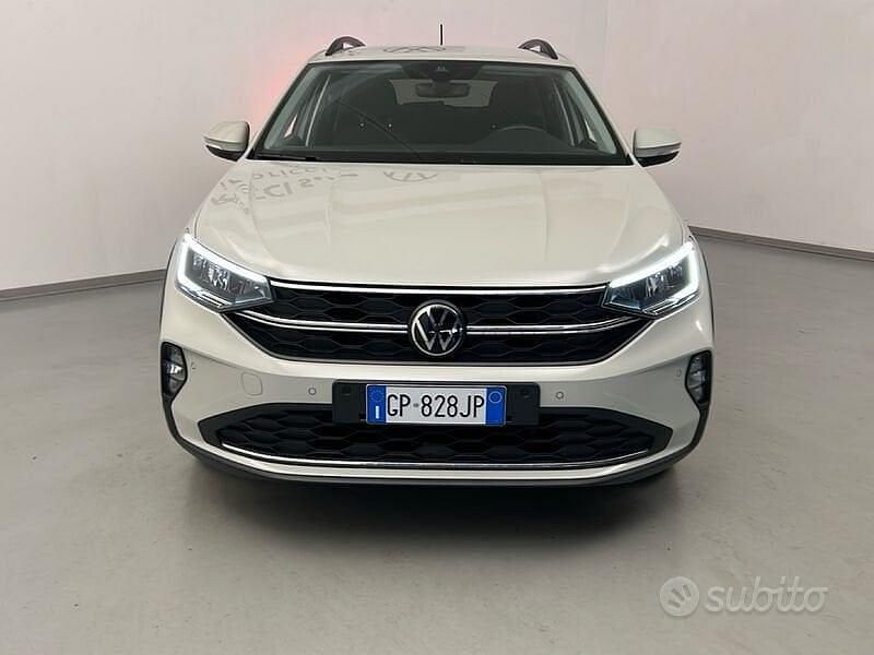 Usata VW Taigo Life 95 CV (69 kW) 2023 Beige SUV