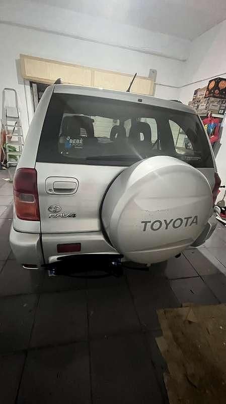 Usata 2000 Toyota RAV4 Sol SUV | 2500 € (Buon prezzo) - Immagine 1/4