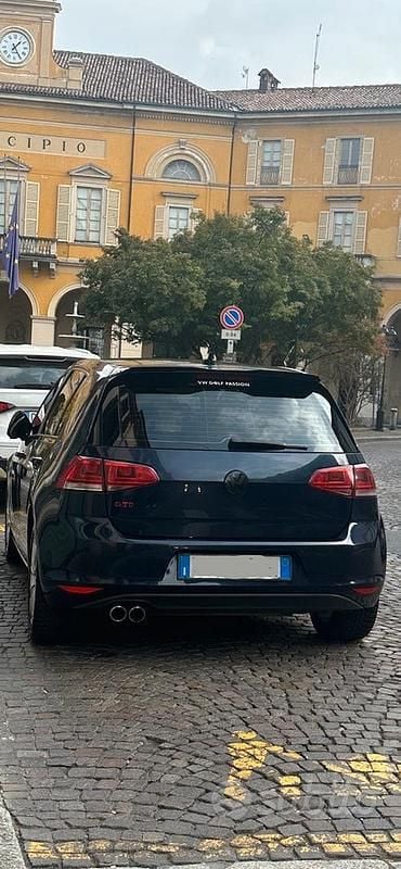 Usata VW Golf VII 2014 Blu Berlina