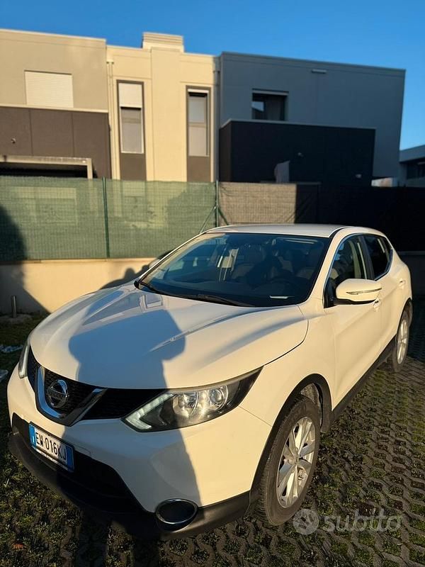Usata Nissan Qashqai Tekna 2014 Bianco SUV