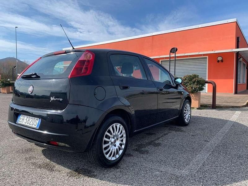 Usata Fiat Punto Evo 69 CV (50 kW) 2011 Nero Utilitaria