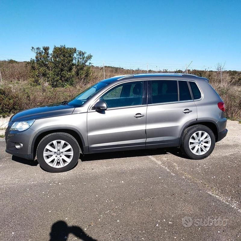 Usata VW Tiguan 2011 Grigio SUV