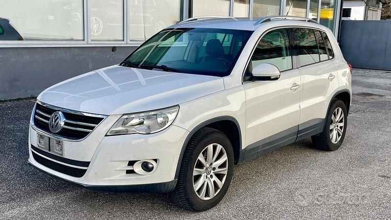 Usata VW Tiguan 140 CV (102 kW) 2008 Bianco SUV