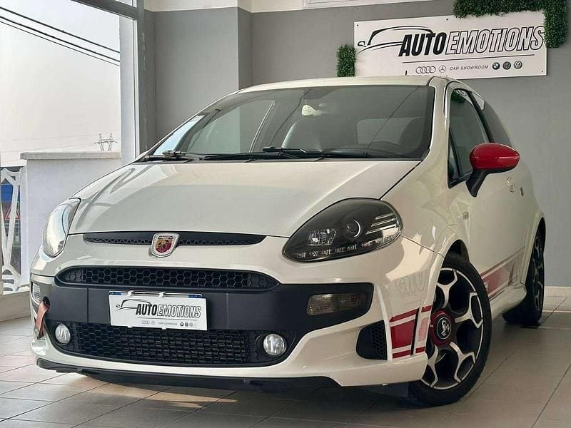 Usata Abarth Punto Evo 163 CV (119 kW) 2010 Bianco Utilitaria
