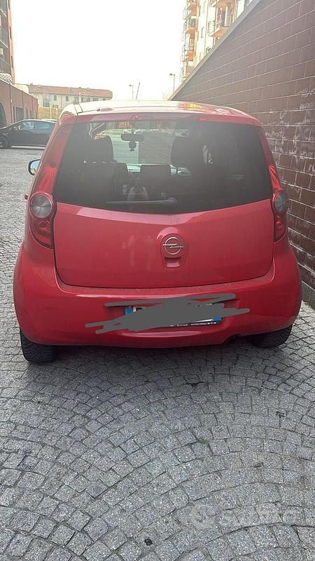 Usata Opel Agila 58 CV (42 kW) 2009 Rosso Monovolume