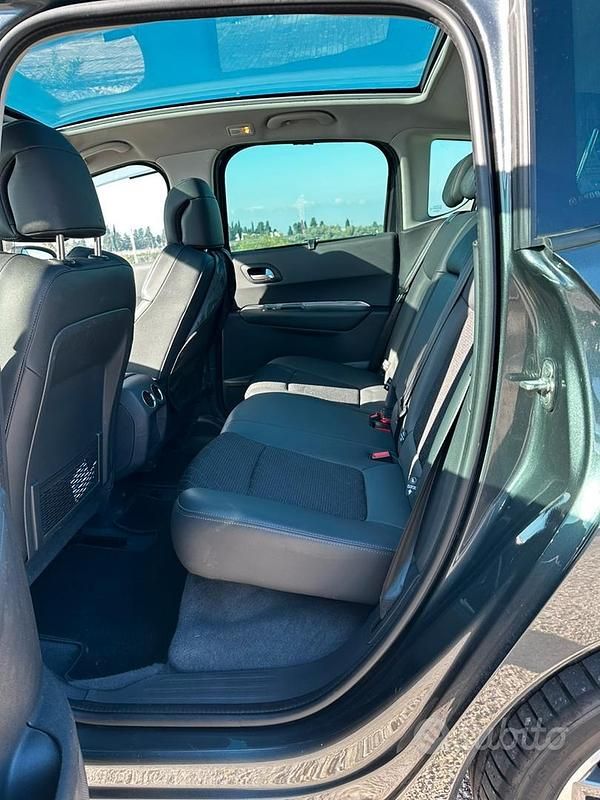 Usata Peugeot 3008 120 CV (88 kW) 2016 Berlina