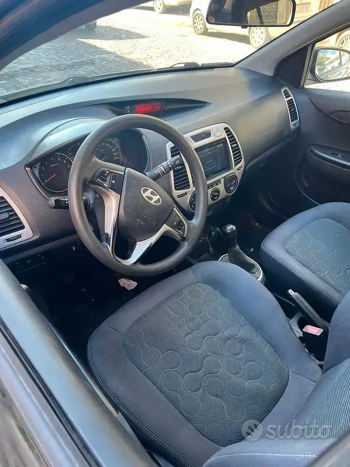 Usata Hyundai i20 78 CV (57 kW) 2009 Utilitaria