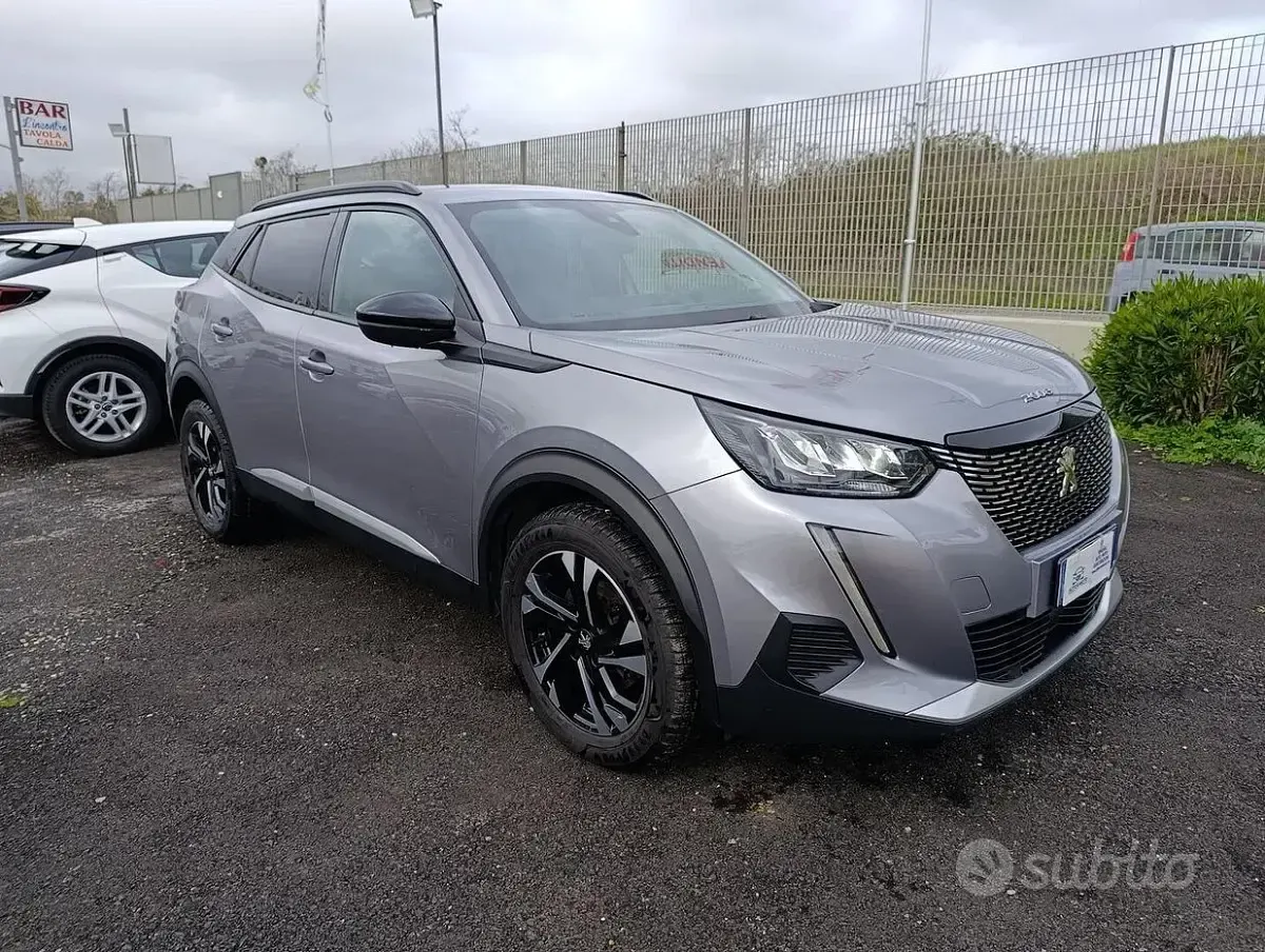 Usata Peugeot 2008 Allure 131 CV (96 kW) 2022 Other SUV