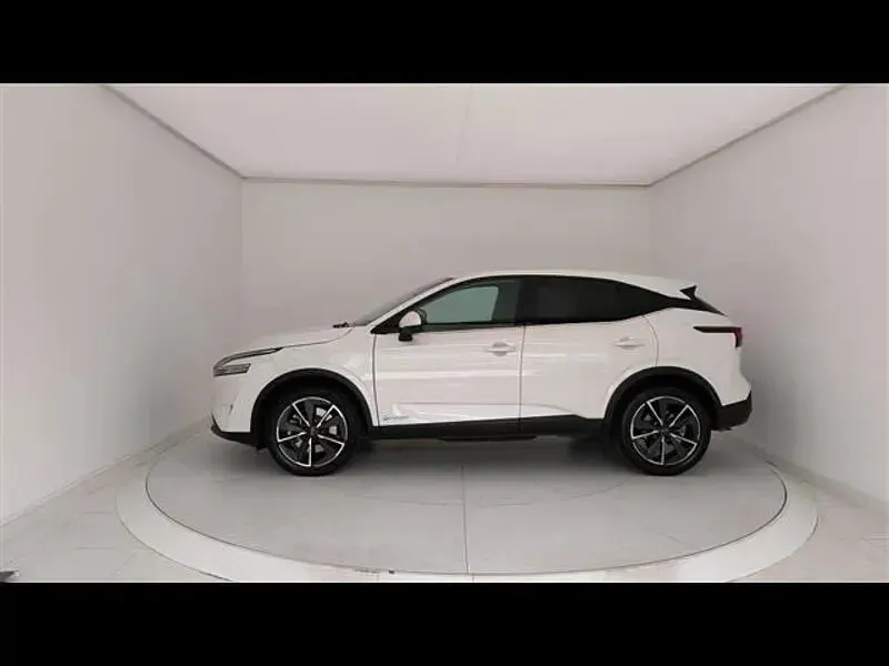 Usata Nissan Qashqai Tekna 190 CV (139 kW) 2023 Bianco SUV
