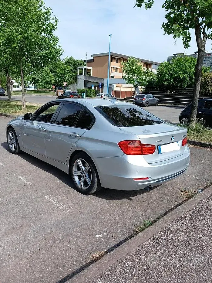 Usata BMW 320 2013 Grigio Coupé