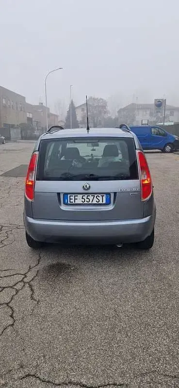 Brugt Skoda Roomster Ambition 70 HK (51 kW) 2011 MPV