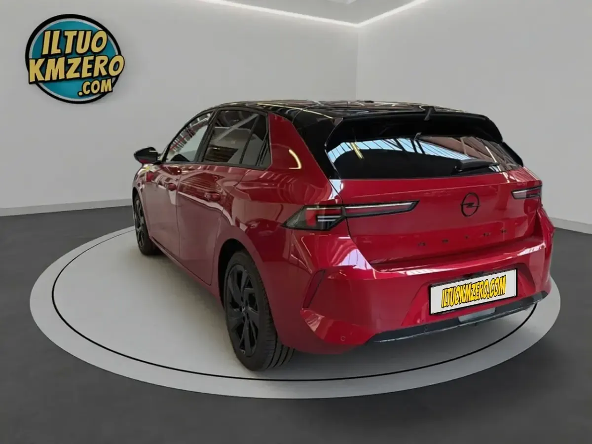 Usata Opel Astra S 130 CV (95 kW) 2023 Utilitaria