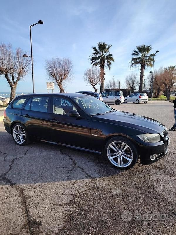 Usata BMW 318 2008 Nero Station wagon