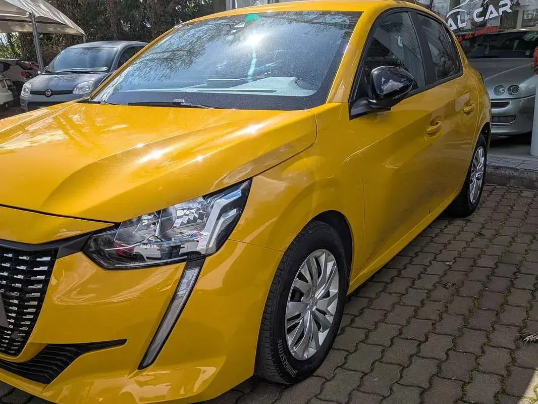 Usata Peugeot 208 Active 75 CV (55 kW) 2023 Giallo Utilitaria
