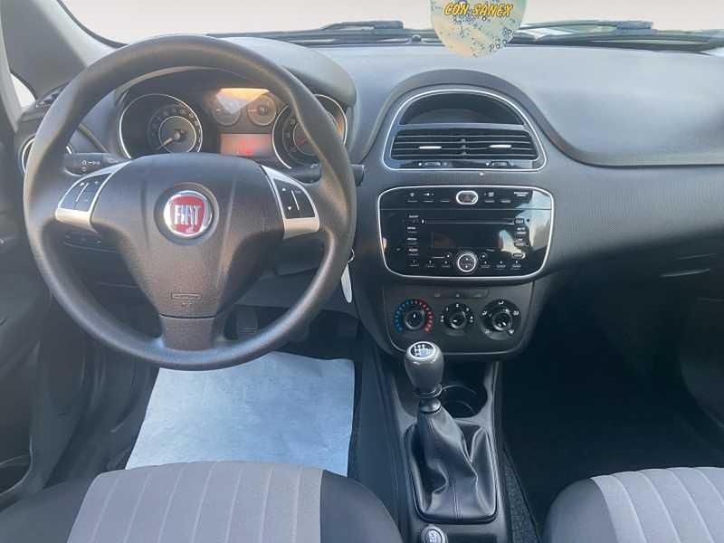 Usata Fiat Punto Street 69 CV (50 kW) 2018 Nero Utilitaria