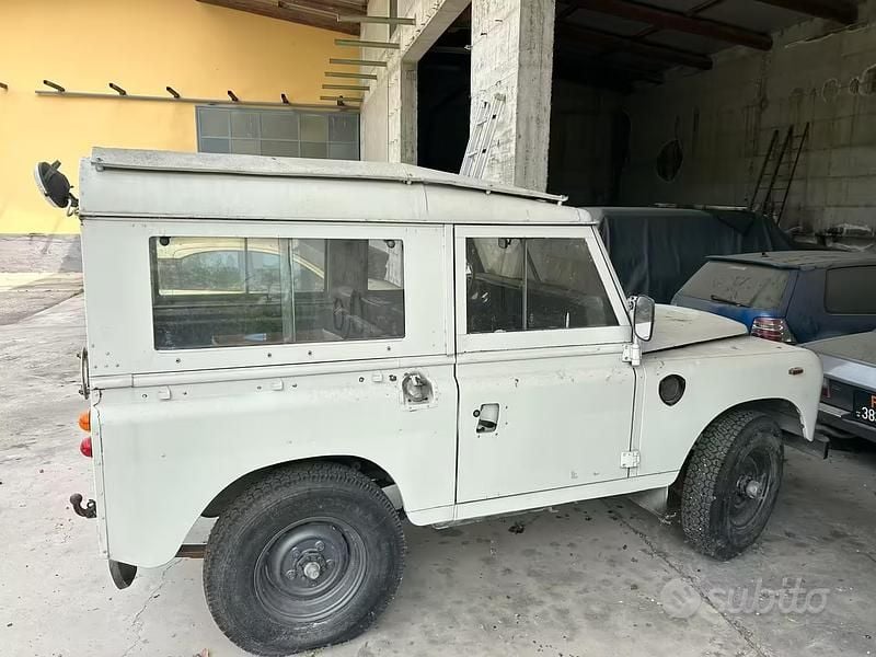 Usata Land Rover 88 1984 Bianco