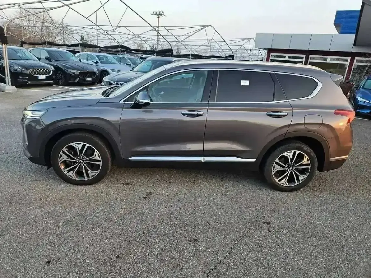 Usata Hyundai Santa Fe XPrime 200 CV (147 kW) 2019 Grigio SUV