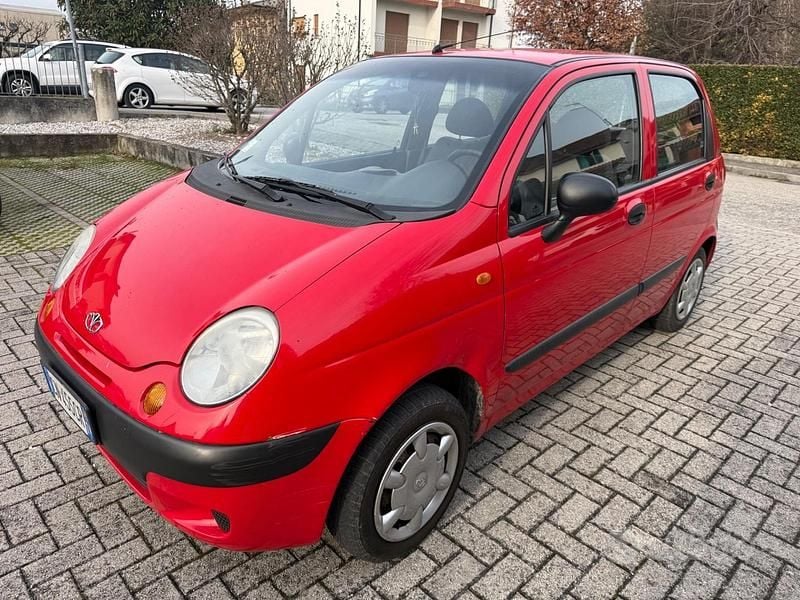 Usata Chevrolet Matiz SE 52 CV (38 kW) 2004 Rosso Utilitaria