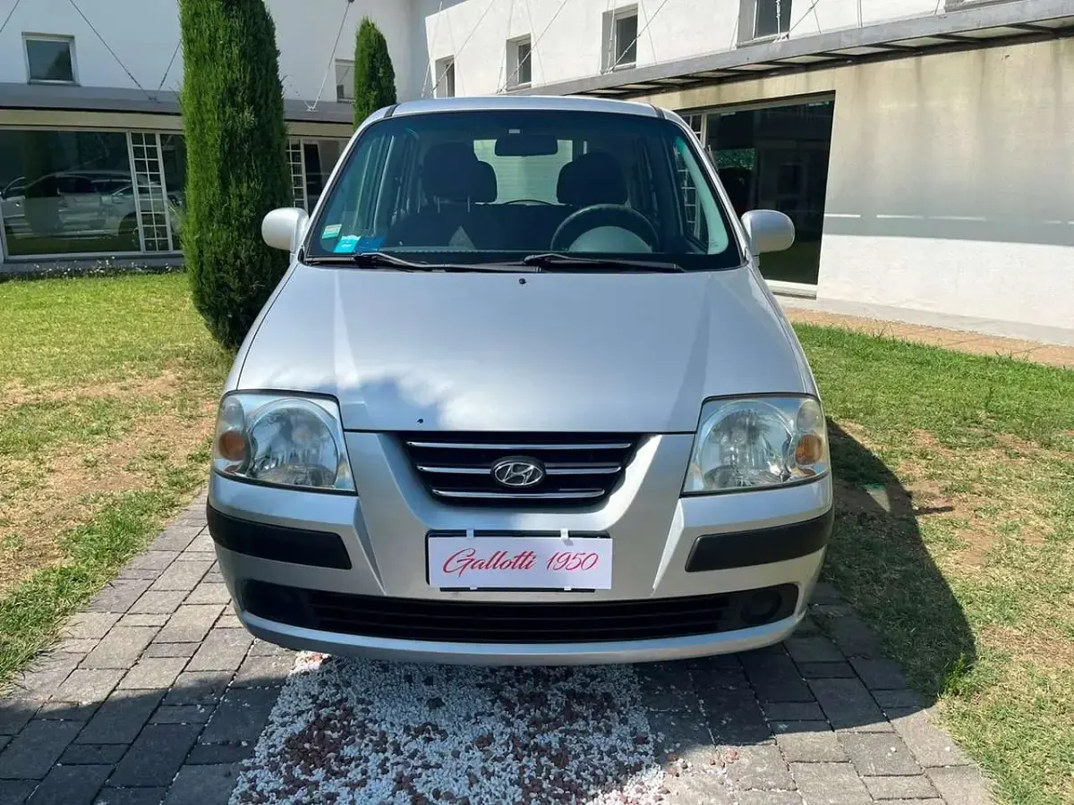 Usata Hyundai Atos Prime 58 CV (42 kW) 2004 Grigio Utilitaria