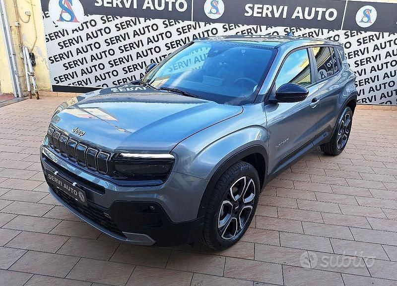 Usata Jeep Avenger Summit 101 CV (74 kW) 2024 Grigio SUV