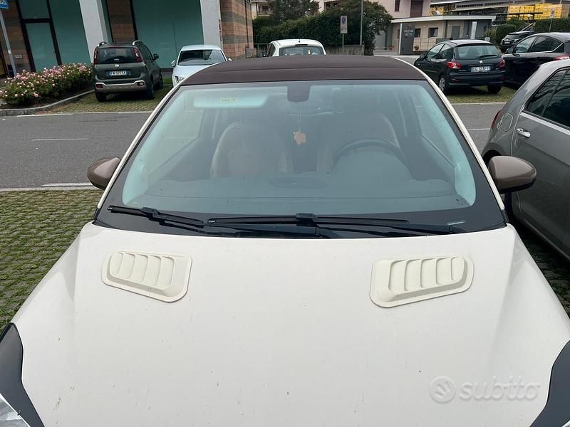 Usata Opel Adam 116 CV (85 kW) 2016 Bianco Utilitaria