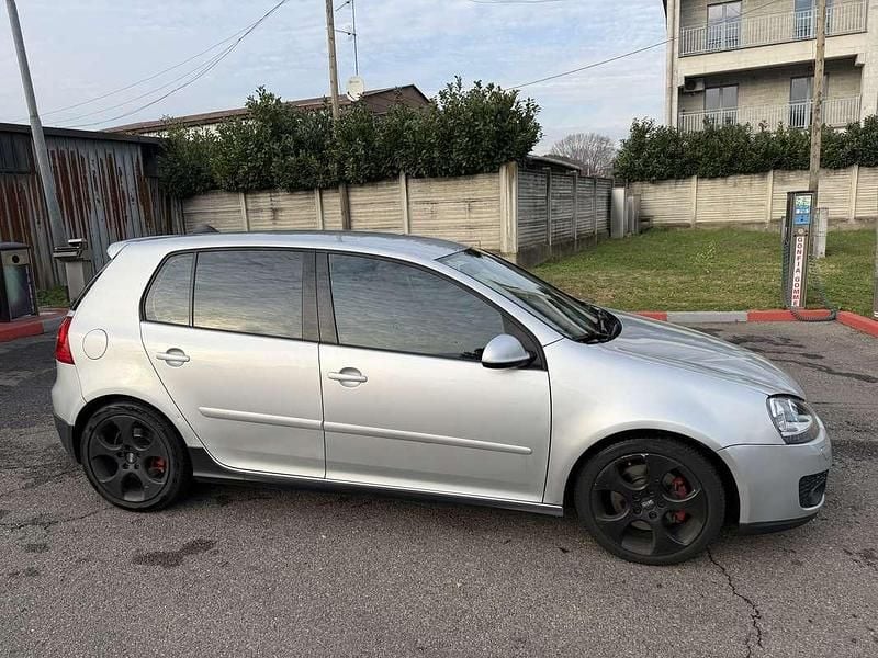 Usata VW Golf V GTI 200 CV (147 kW) 2007 Berlina