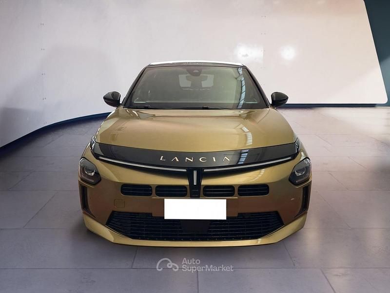 Oro Usata 2024 Lancia Ypsilon Due volumi | 24.500 € (Molto cara) - Immagine 1/4