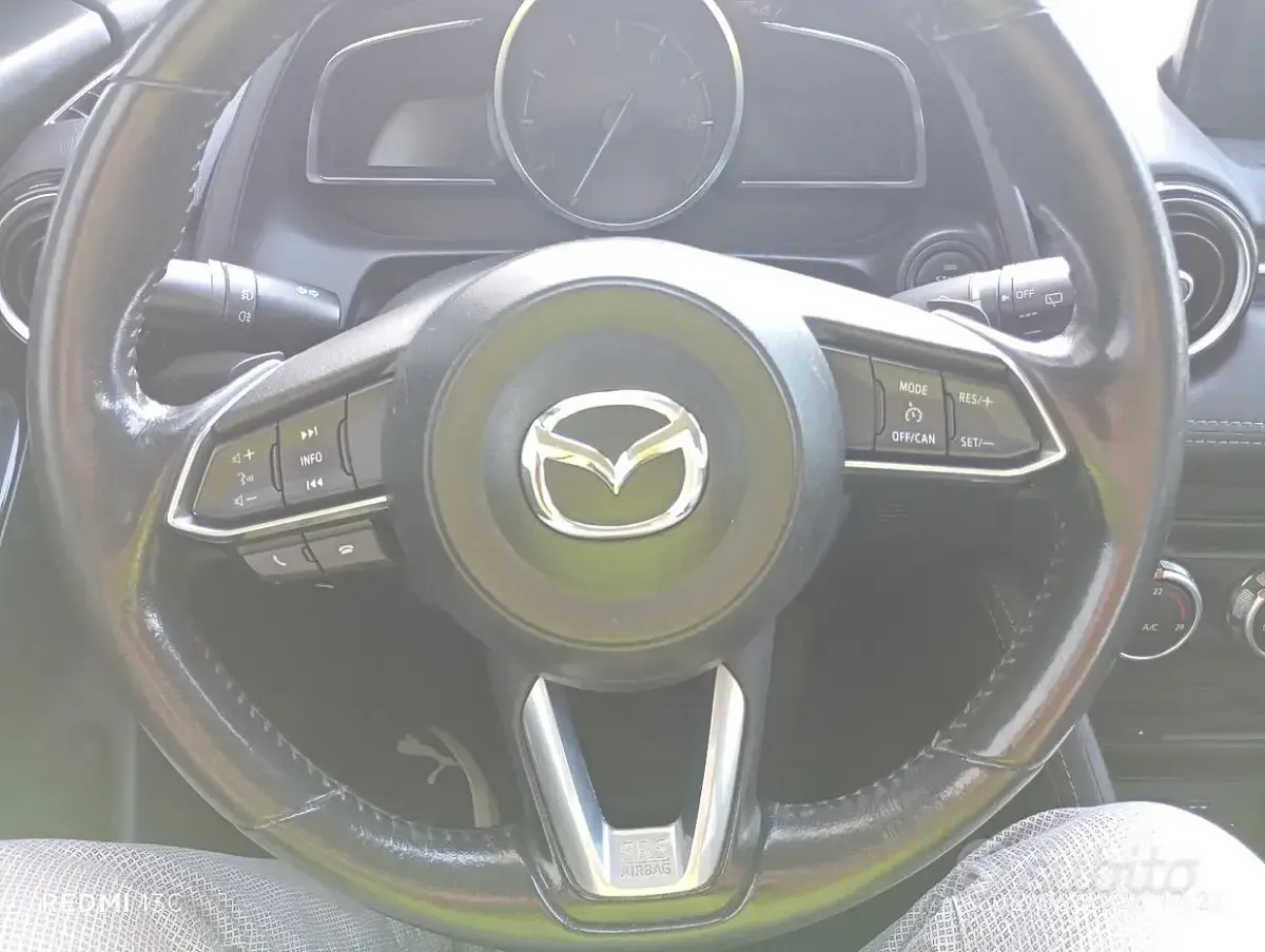 Usata Mazda 2 90 CV (66 kW) 2019 Blu Berlina