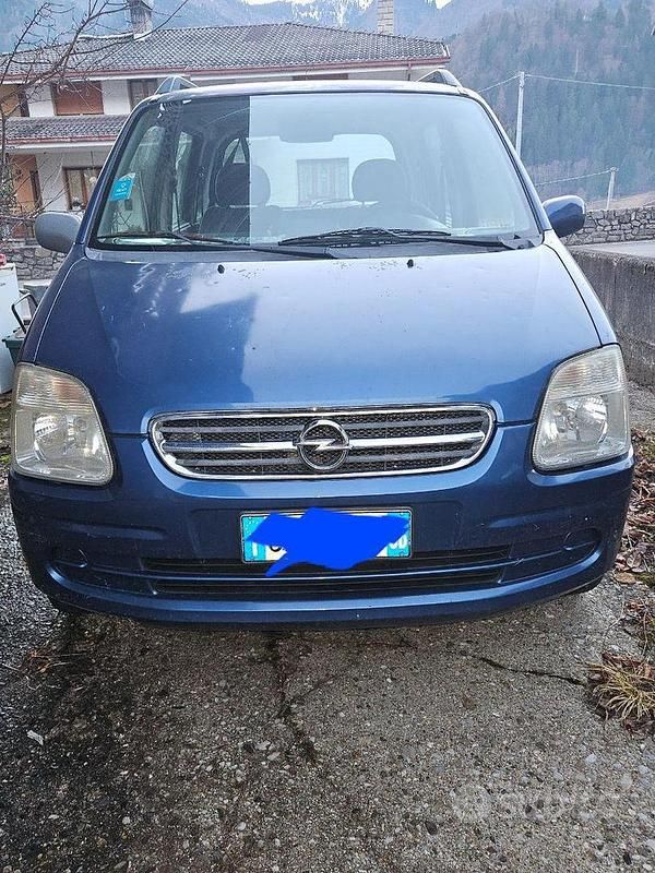 Usata Opel Agila 2003 Blu Monovolume
