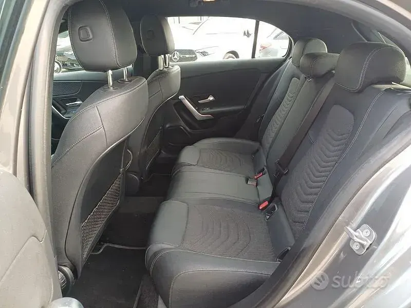 Usata Mercedes A180 Progressive 2024 Grigio Berlina