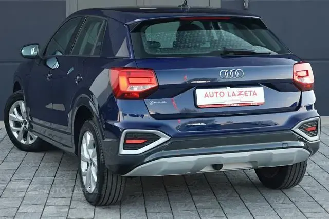 Usata Audi Q2 Ambiente 110 CV (80 kW) 2023 Blu metallizzato SUV