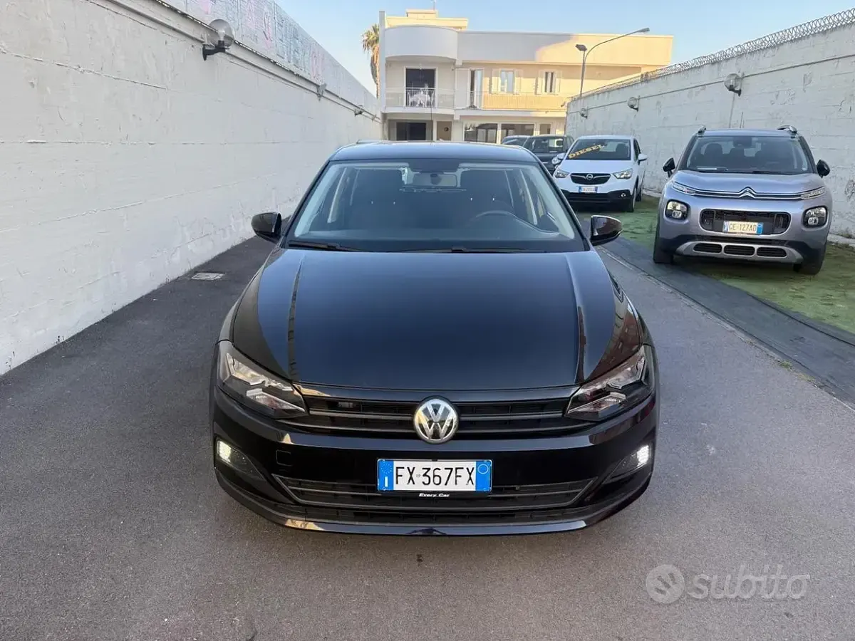 Begagnad VW Polo 80 HK (58 kW) 2019 Svart Halvkombi